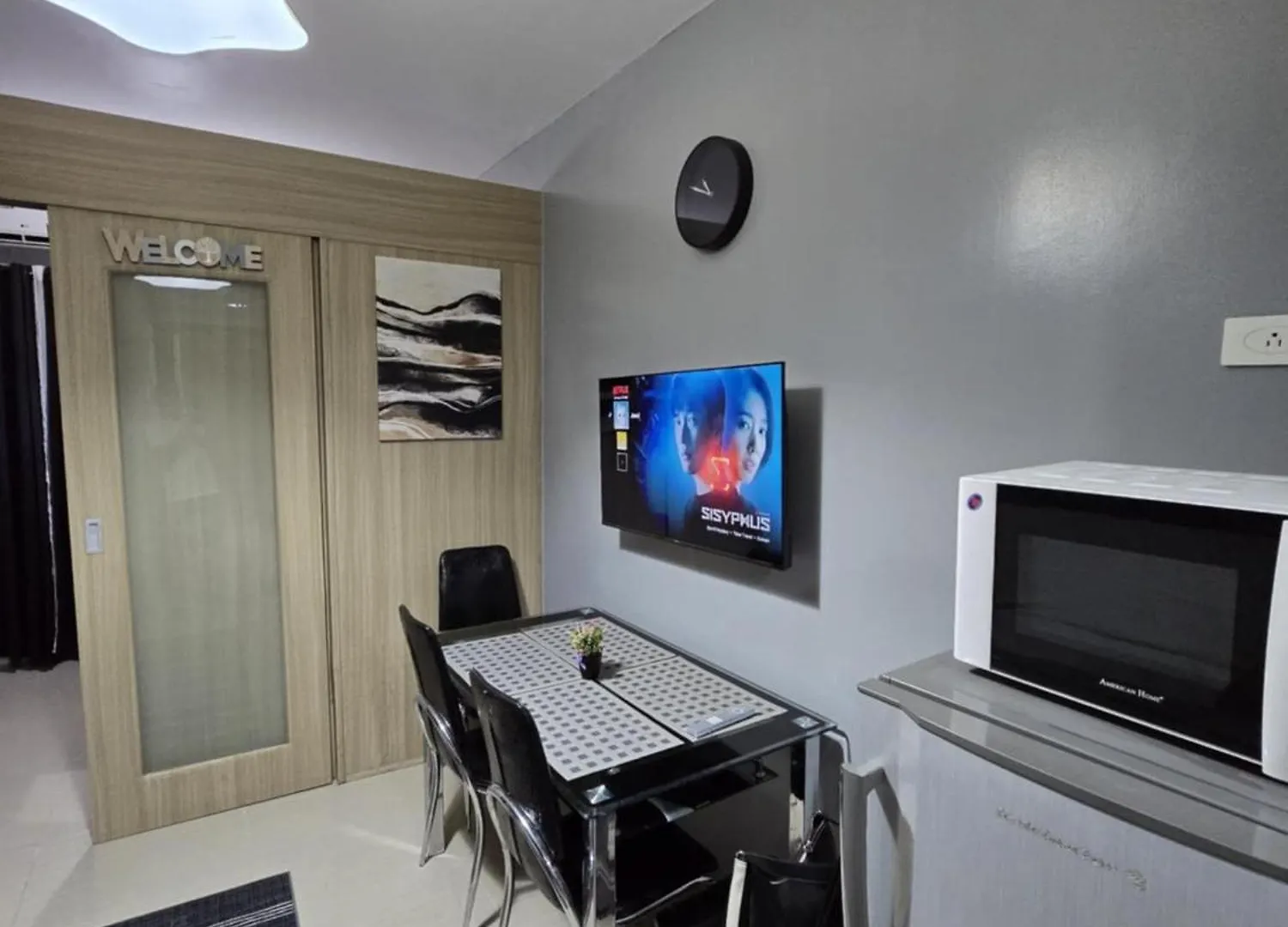 Richnells Staycation In Shore By Bazte Manila Philippines